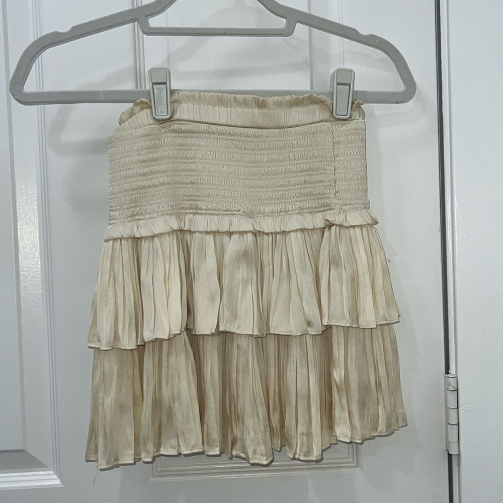 Cream flowy skirt